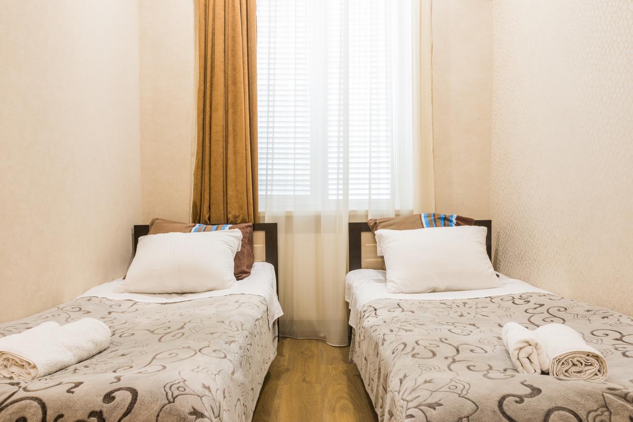 Sweet Home Apartment Tbilisi Bagian luar foto