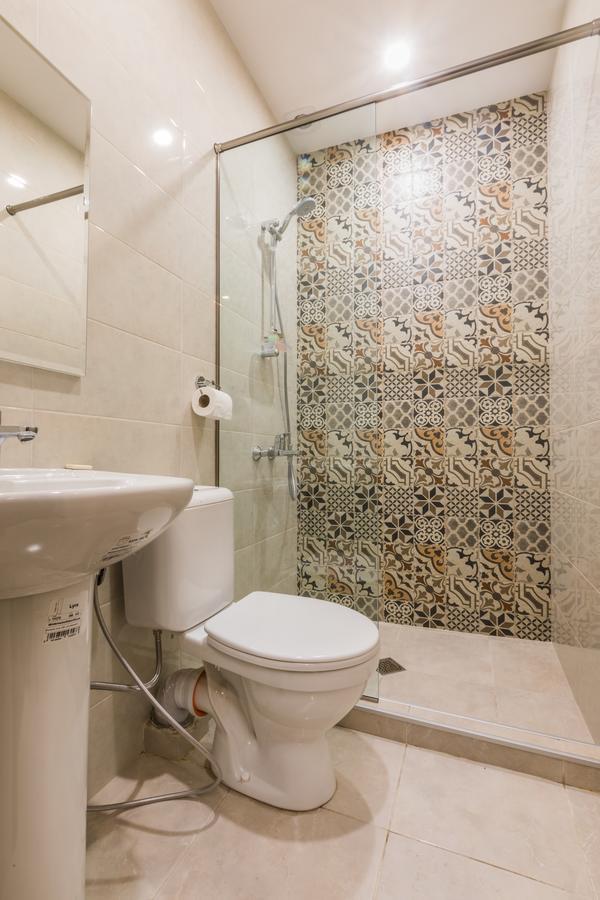 Sweet Home Apartment Tbilisi Bagian luar foto
